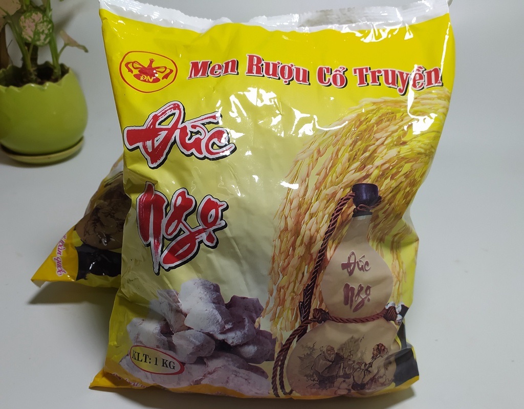 MEN RƯỢU CỔ TRUYỀN ĐỨC NGỌ-GÓI 1KG MEN RƯỢU CỔ TRUYỀN ĐỨC NGỌ-GÓI 1KG